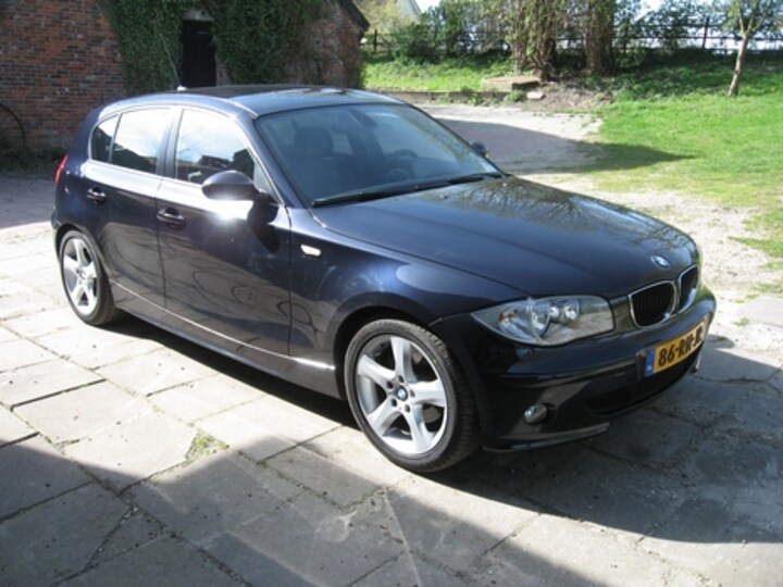 BMW 118i High Executive