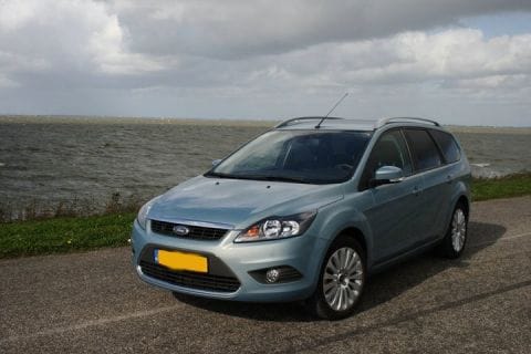 Ford Focus Wagon 2.0 16V Titanium (2009)