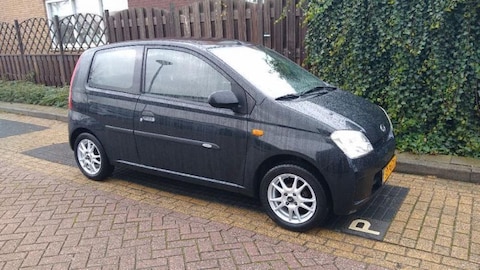 Daihatsu Cuore 1.0 12V Osaka