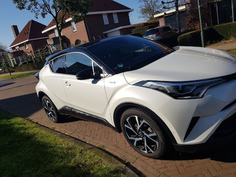 Toyota C-HR 1.8 Hybrid Bi-Tone Plus