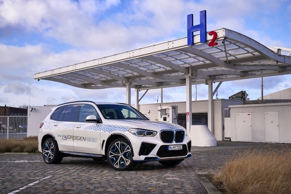 BMW iX5 Hydrogen
