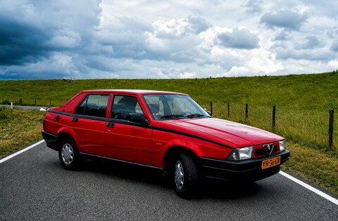 Alfa Romeo 75 1.8
