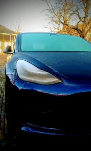 Tesla Model 3 Standard Range Plus (2019)