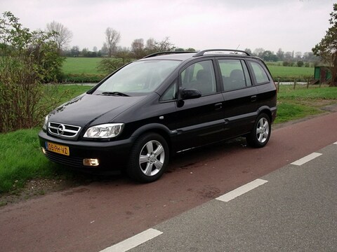 Opel Zafira 1.6i-16V Elegance