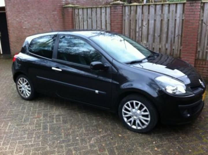 Renault Clio 1.4 16V Dynamique S