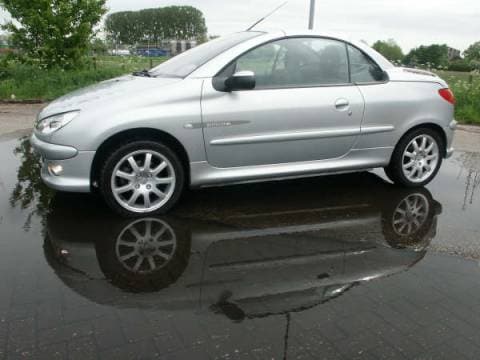 Peugeot 206 CC 1.6-16V (2004)