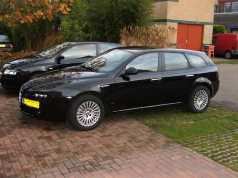 Alfa Romeo 159 Sportwagon 1.9 JTDm 8v Progression (2007)