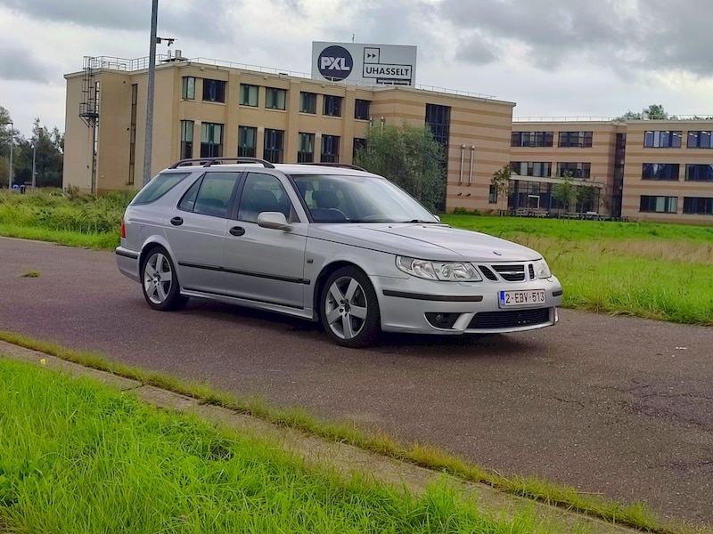 Saab 9-5 Estate 2.3 Turbo Aero (2002)