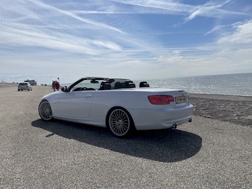 BMW 335i Cabrio High Executive (2011)