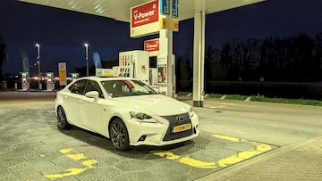Lexus IS 300h F Sport Line (2013)