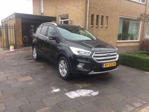 Ford Kuga 1.5 EcoBoost 120pk 2WD Trend Ultimate
