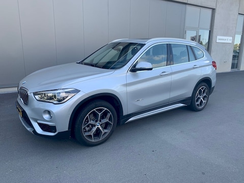 BMW X1 xDrive20i