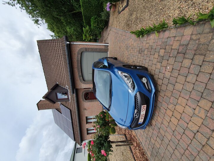 Hyundai i30 1.6 GDI i-Magine (2013)