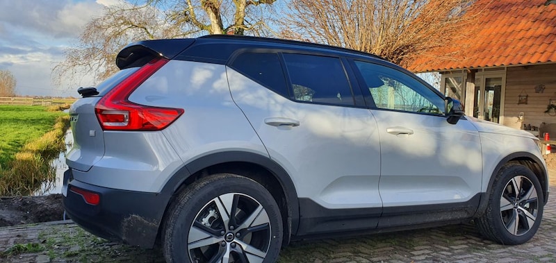 Volvo XC40 Recharge P8 AWD (2020)