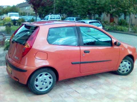 Fiat Punto 1.2 16v ELX (2001)