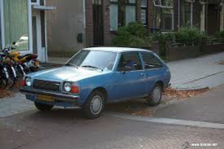 Mazda 323 ES 