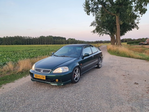 Honda Civic Coupé 1.6i LS