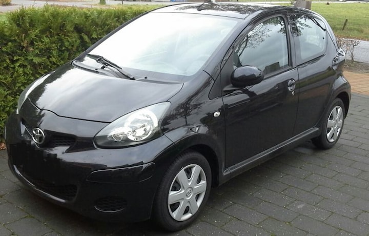 Toyota Aygo 1.0 12v VVT-i + (2009)
