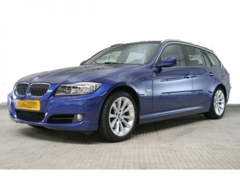 BMW 325i Touring Luxury Line