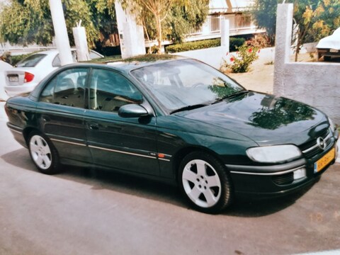 Opel Omega 3.0i-V6 MV6