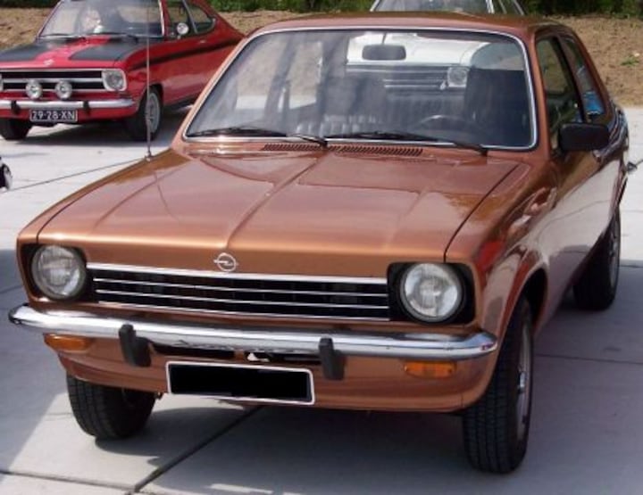 Opel 12N