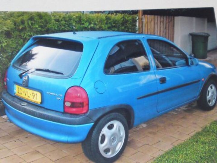 Opel Corsa 1.2i-16V Sport