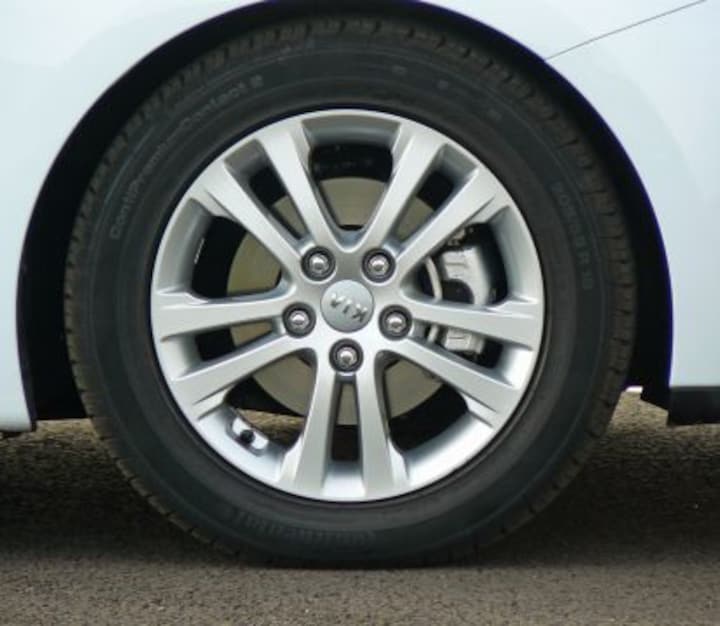 Kia Ceed 1.6 GDI Business Pack (2012)