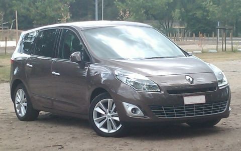 Renault Grand Scénic 1.5 dCi 110 Sélection Business Sp. (2010)