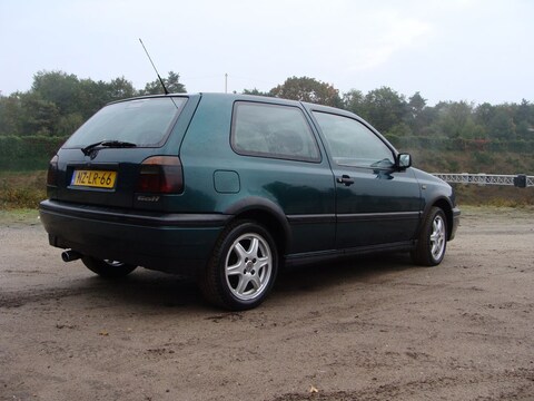 Volkswagen Golf 1.6 GL