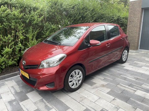Toyota Yaris 1.3 VVT-i Aspiration
