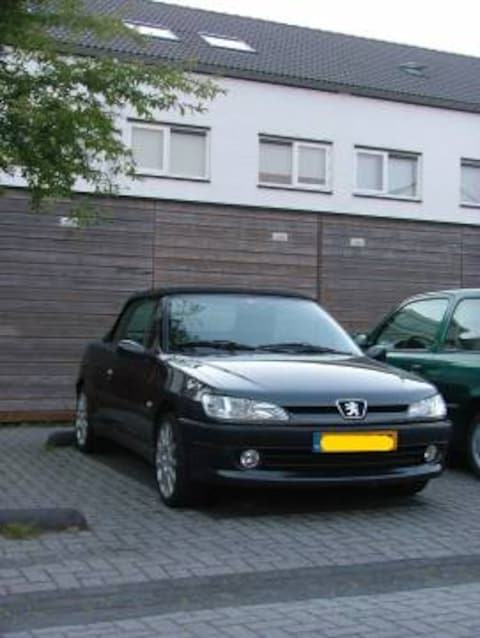 Peugeot 306 Cabriolet 1.6 (2000)