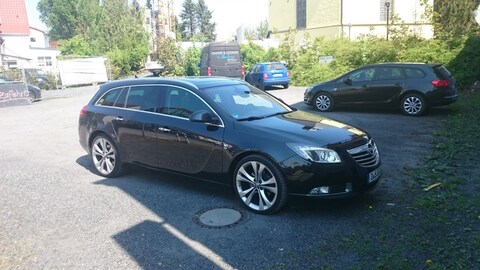 Opel Insignia Sports Tourer 2.0 CDTI Bi-Power Sport