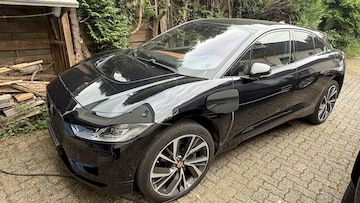 Jaguar I-Pace EV400 First Edition (2018)