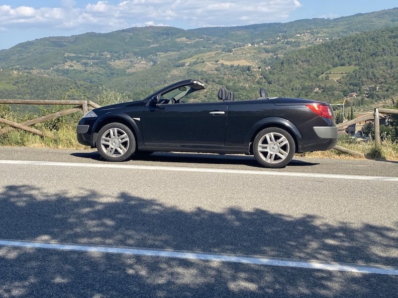 Renault Mégane C-C 1.6 16V Privilège Luxe (2005)