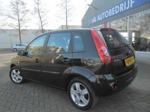 Ford Fiesta 1.4-16V Futura XL