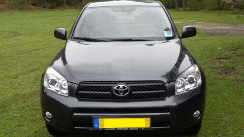 Toyota RAV4 2.0 16v VVT-i Sol (2008)