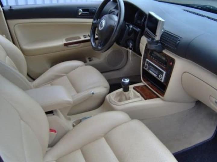 Volkswagen Passat Variant 2.5 TDI 150pk 4Motion Highline (2001)