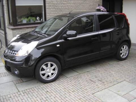 Nissan Note 1.6 first NOTE (2006)