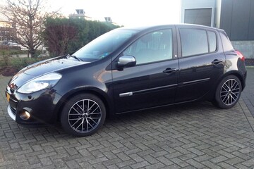 Renault Clio TCE 100 20th Anniversary (2010)