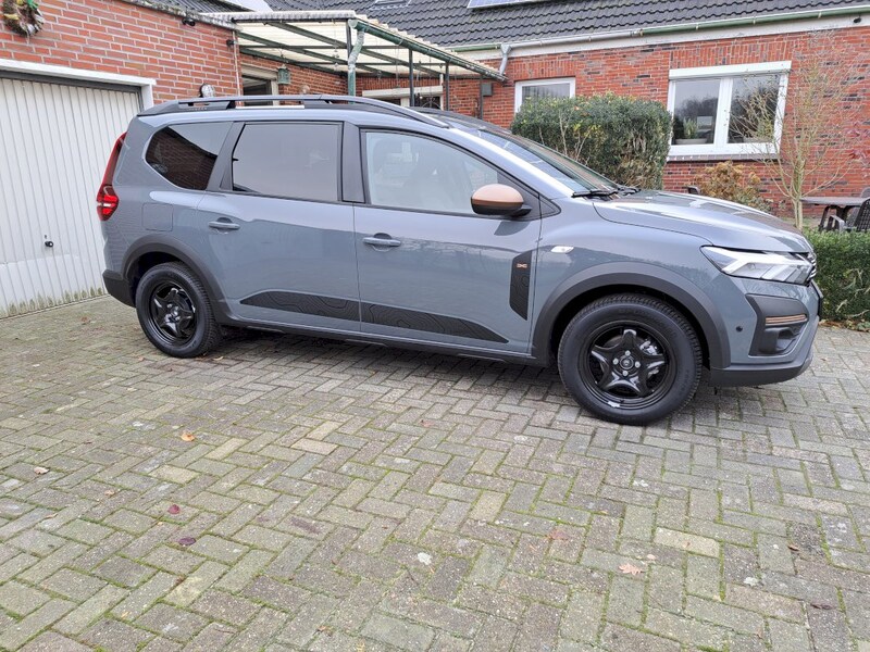 Dacia Jogger TCe 100 Bi-Fuel Extreme 5P (2023)
