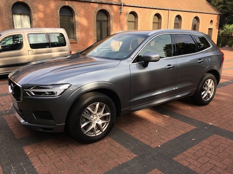 Volvo XC60 D4 Momentum (2018)