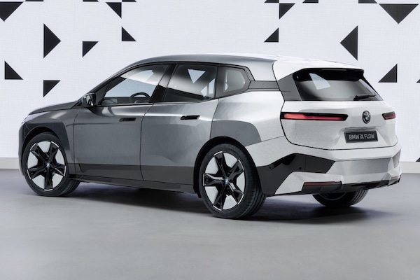 BMW iX CES