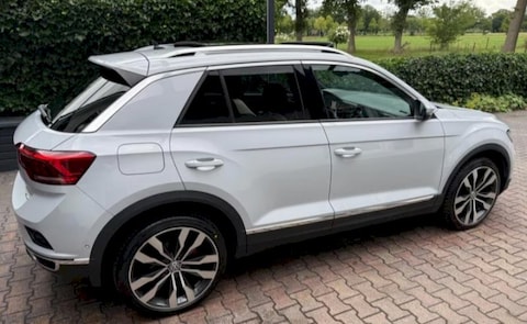 Volkswagen T-Roc 2.0 TSI 4Motion Sport (2017)