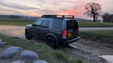 Land Rover Discovery 4.4 V8 HSE (2005)