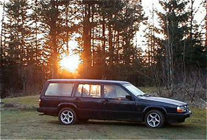 Volvo 940 Estate 2.3i Turbo (1996)