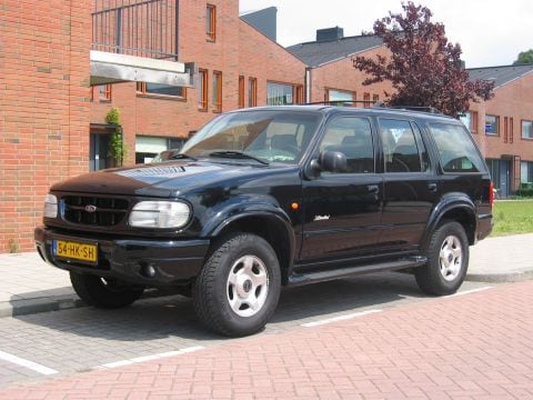 Ford Explorer Limited (2000)