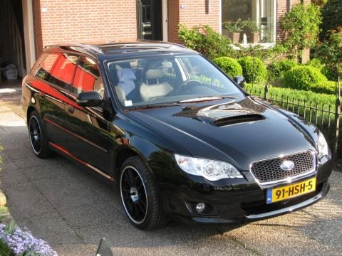 Subaru Legacy Touring Wagon 2.0D Exclusive Edition (2009)