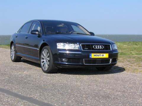 Audi A8 4.2 quattro Lang Pro Line (2004)