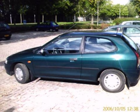 Mitsubishi Colt 1.3 GLXi (1997)