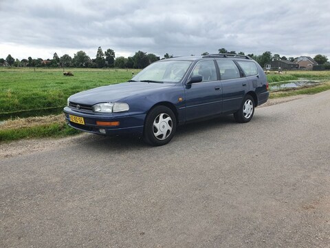 Toyota Camry Customwagon 2.2 GLi